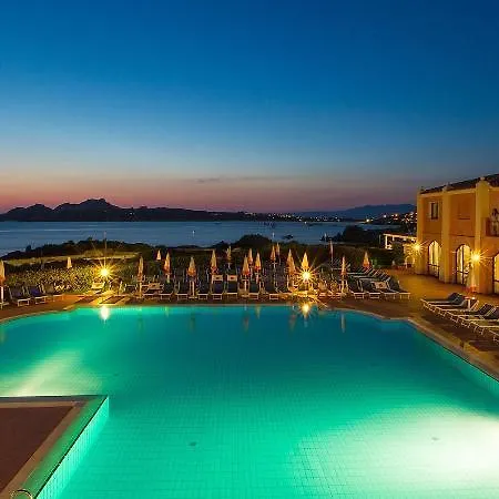 Mangia's Santa Teresa Sardinia, Curio Collection By Hilton Resort