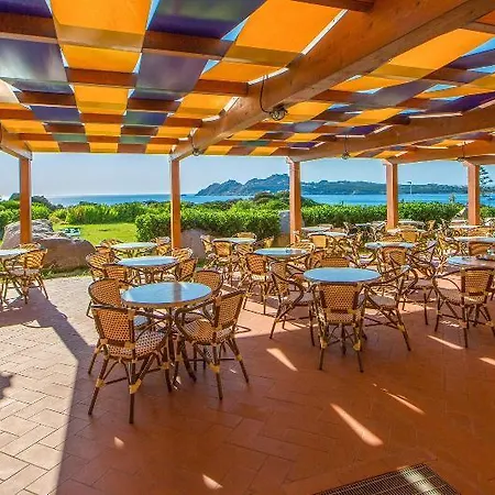 Mangia's Santa Teresa Sardinia, Curio Collection By Hilton Santa Teresa Gallura