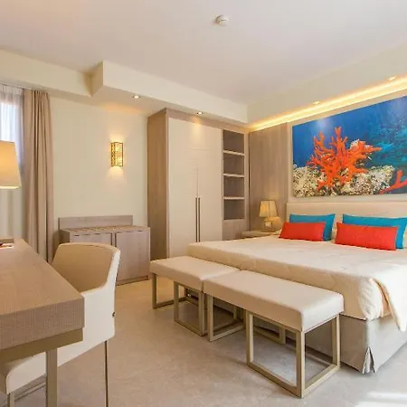 Resort Mangia's Santa Teresa Sardinia, Curio Collection By Hilton 4*