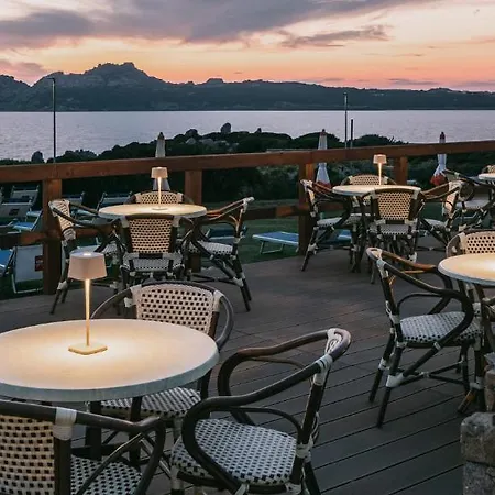 Mangia's Santa Teresa Sardinia, Curio Collection By Hilton Resort Santa Teresa Gallura