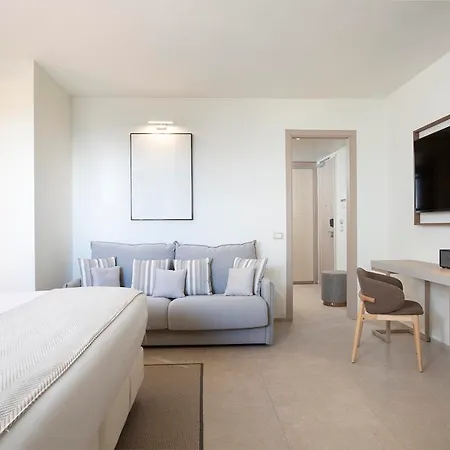 Mangia's Santa Teresa Sardinia, Curio Collection By Hilton Resort 4*