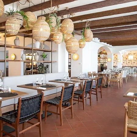 Mangia's Santa Teresa Sardinia, Curio Collection By Hilton Resort