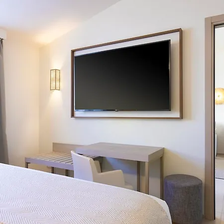 Mangia's Santa Teresa Sardinia, Curio Collection By Hilton 4* Santa Teresa Gallura