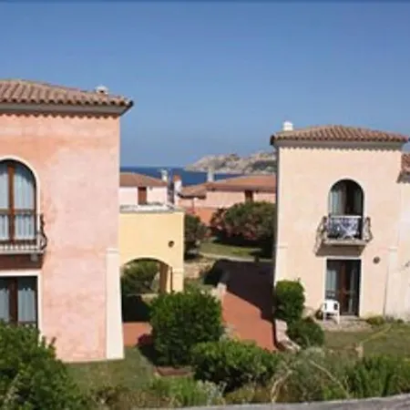 Mangia's Santa Teresa Sardinia, Curio Collection By Hilton Santa Teresa Gallura