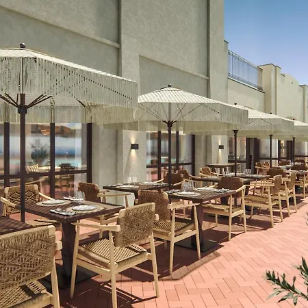 Mangia's Santa Teresa Sardinia, Curio Collection By Hilton Ośrodek wypoczynkowy 4*