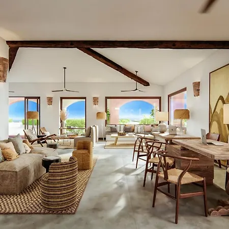 Ośrodek wypoczynkowy Mangia's Santa Teresa Sardinia, Curio Collection By Hilton 4*